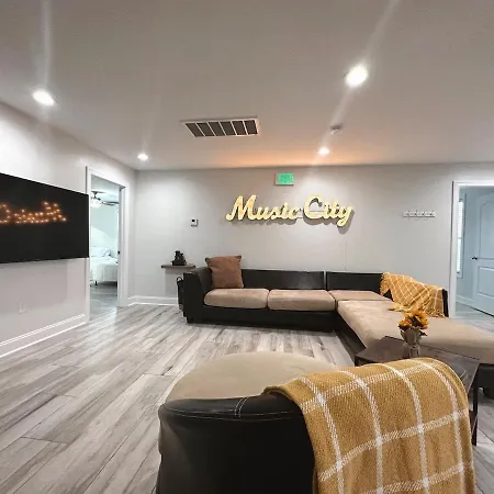 30 Day Rental In Nashville King Bed 3Bd3Ba